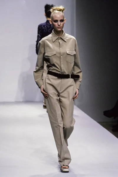 Look 31